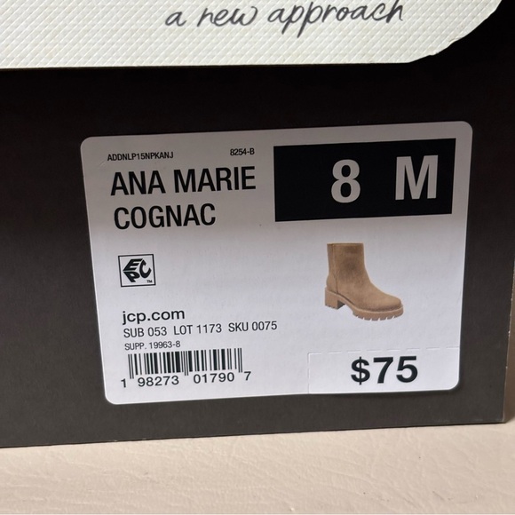 a.n.a Women’s Marie Block Heel Booties Size 8 - Picture 9 of 9